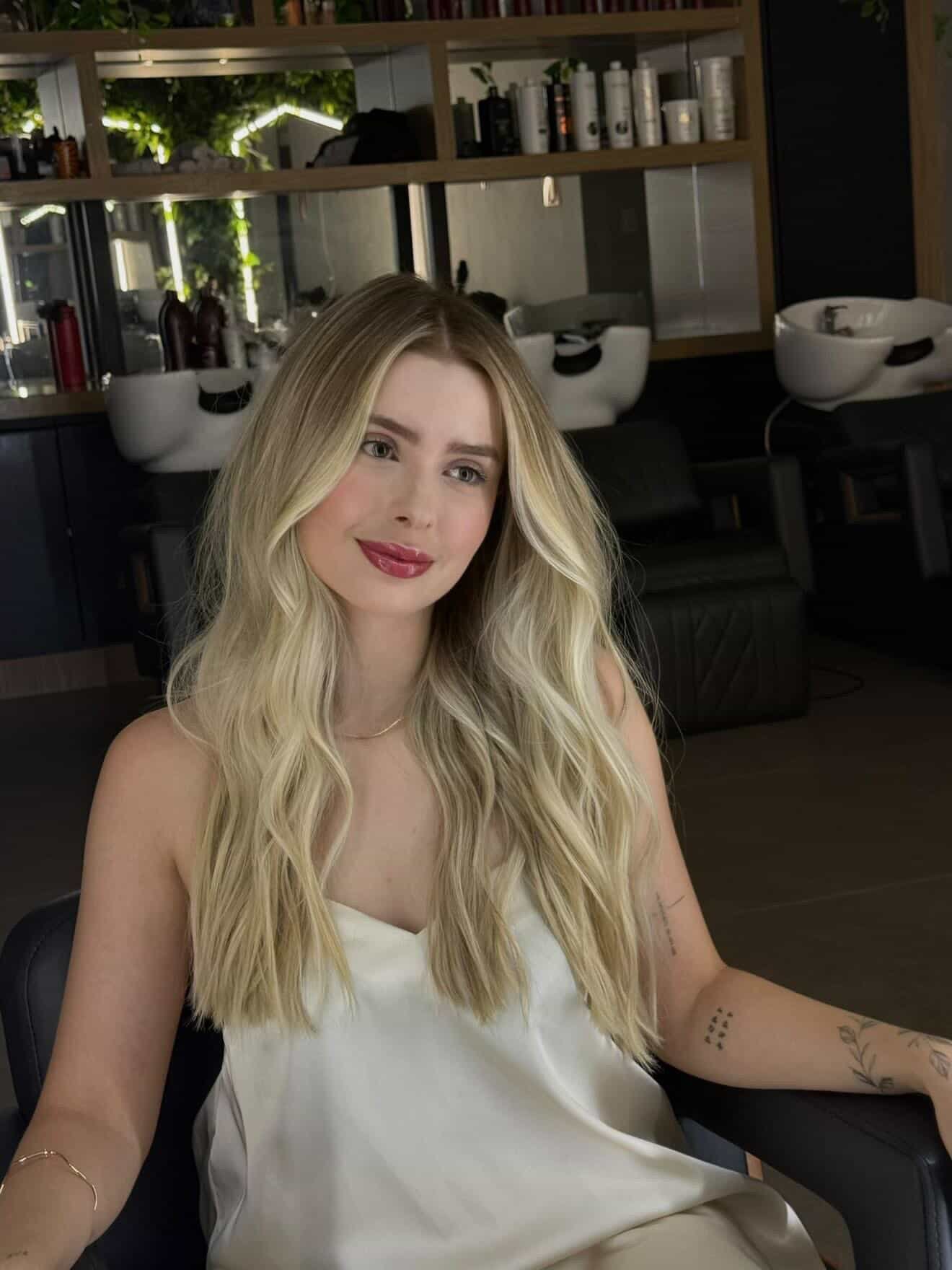Gabriela Tortatto - Biomédica Esteta Responsável Técnica na AURIÊ Clínica de Estética em Curitiba